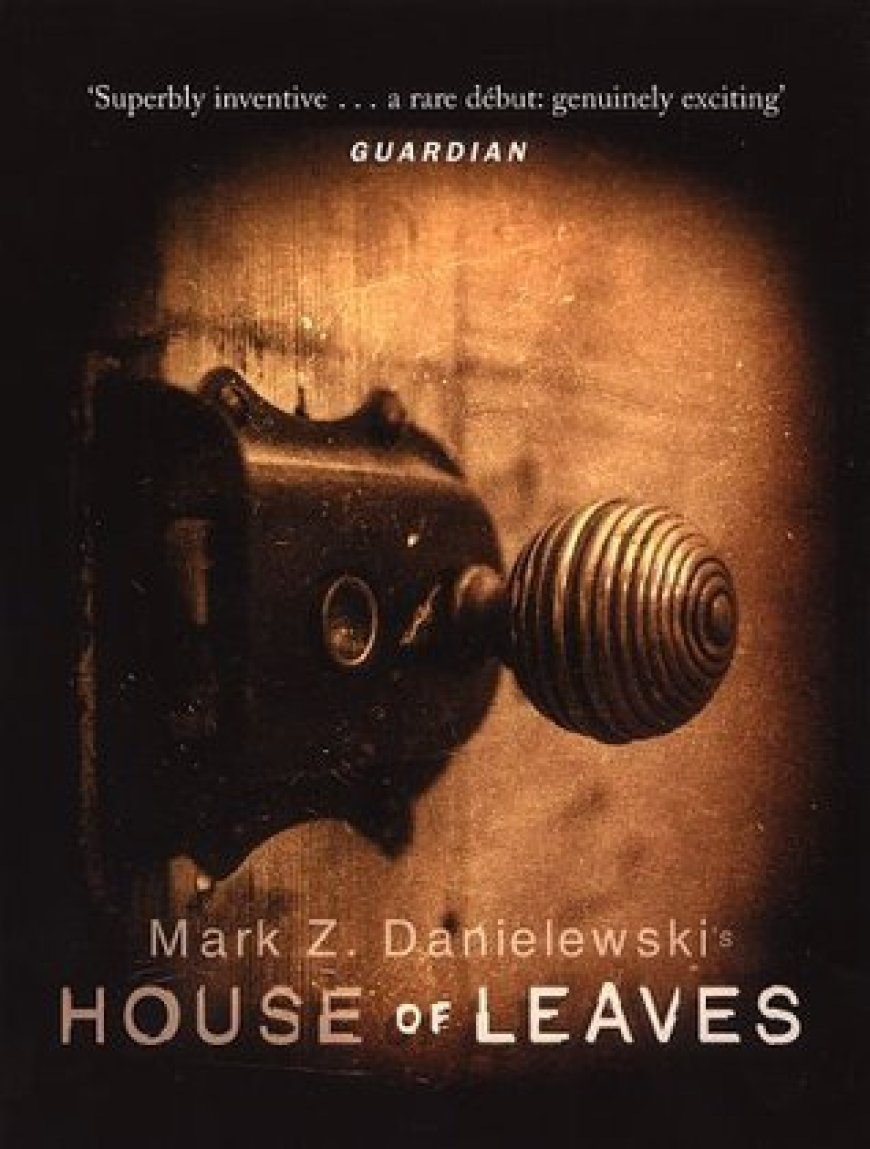 [PDF] House of Leaves by Mark Z. Danielewski